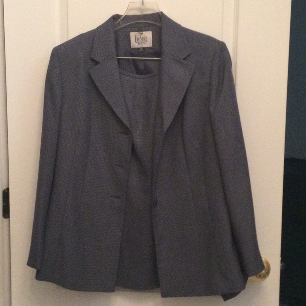 Le Suit Petite Tight Plaid Skirt Suit NWOT